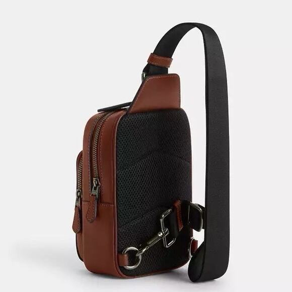 NWT Coach X Peanuts Racer Sling Pack in Signature Canvas With Snoopy Print CBK47 - Picture 8 of 10